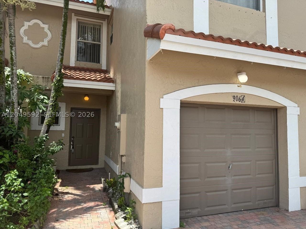 9064 Nw 54th St #9064 - Photo 3 of 41