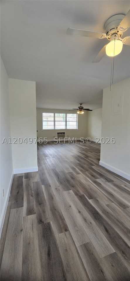 9041 Harding Ave #3 - Photo 6 of 15
