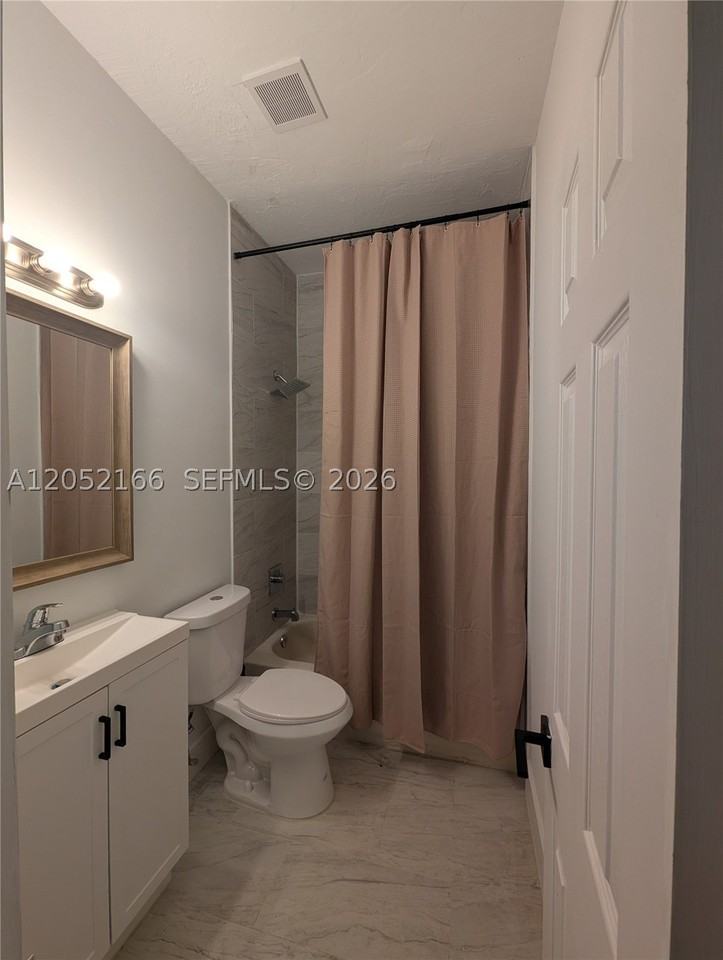 130 Nw 85th St - Photo 5 of 22