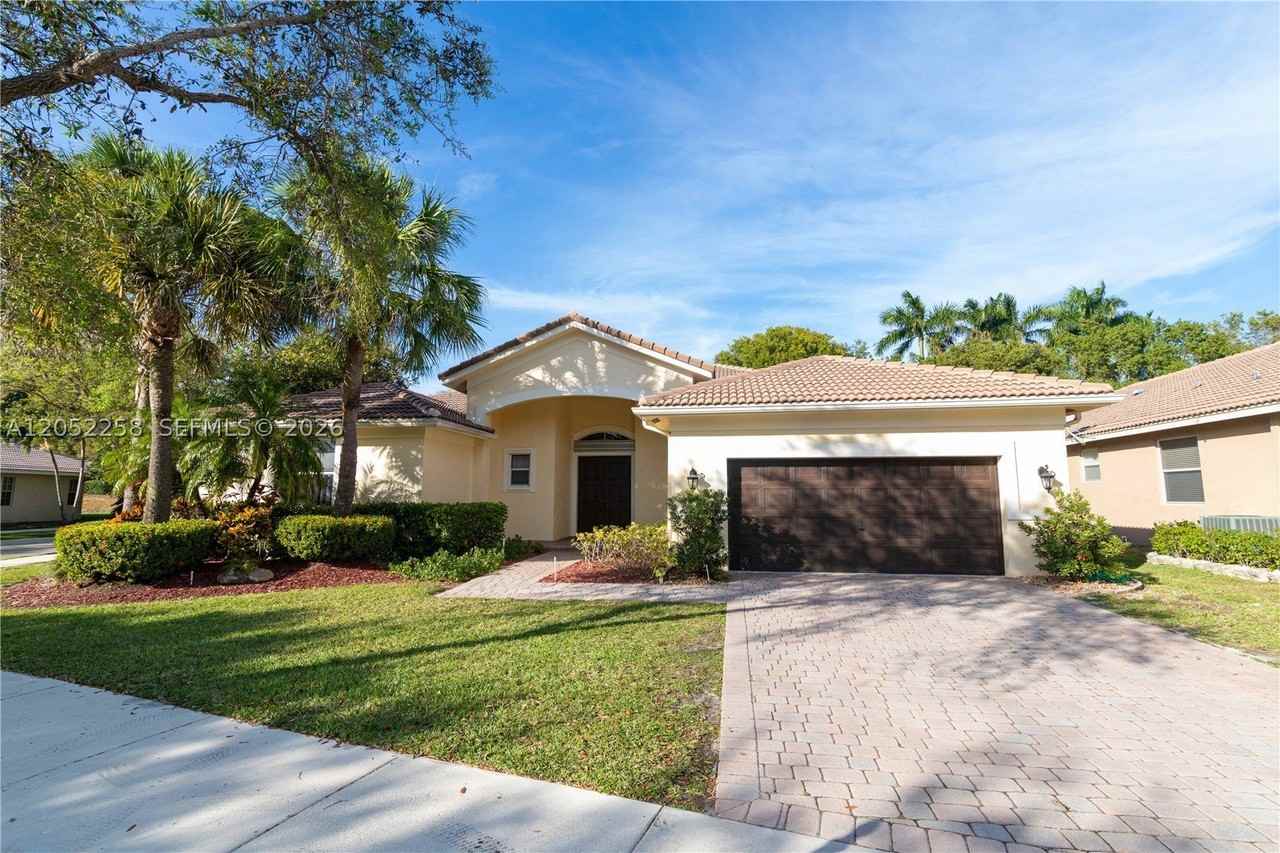 3929 Osprey Ct #3929 - Photo 2 of 35