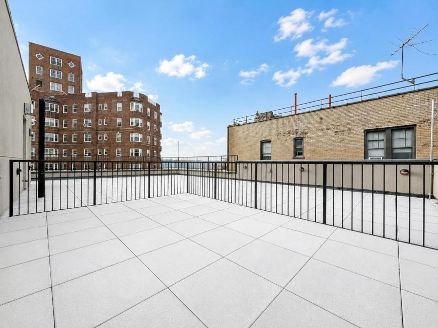 205 Cabrini Blvd - Photo 7 of 10