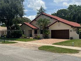 3160 Peachtree Cir - Photo 1 of 1