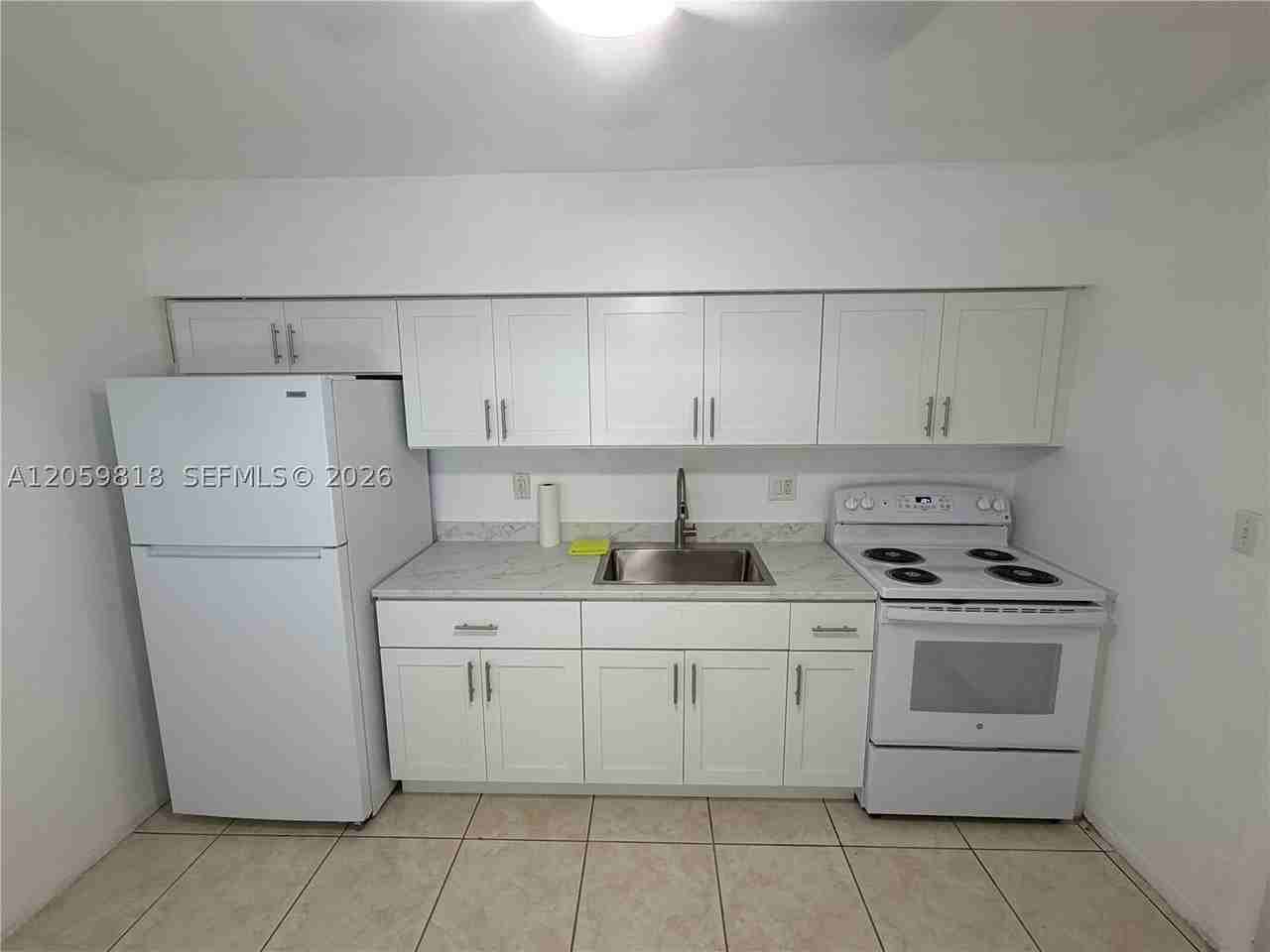 613 Nw 5th Ct - Photo 5 of 13