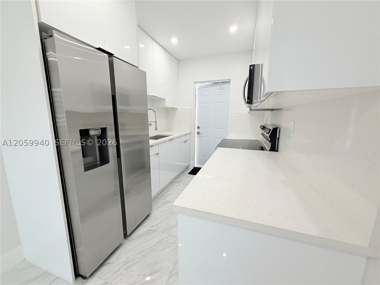 3392 Nw 50th St #3392 - Photo 7 of 31