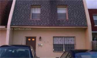 featured image of 5975 Nw 25th St