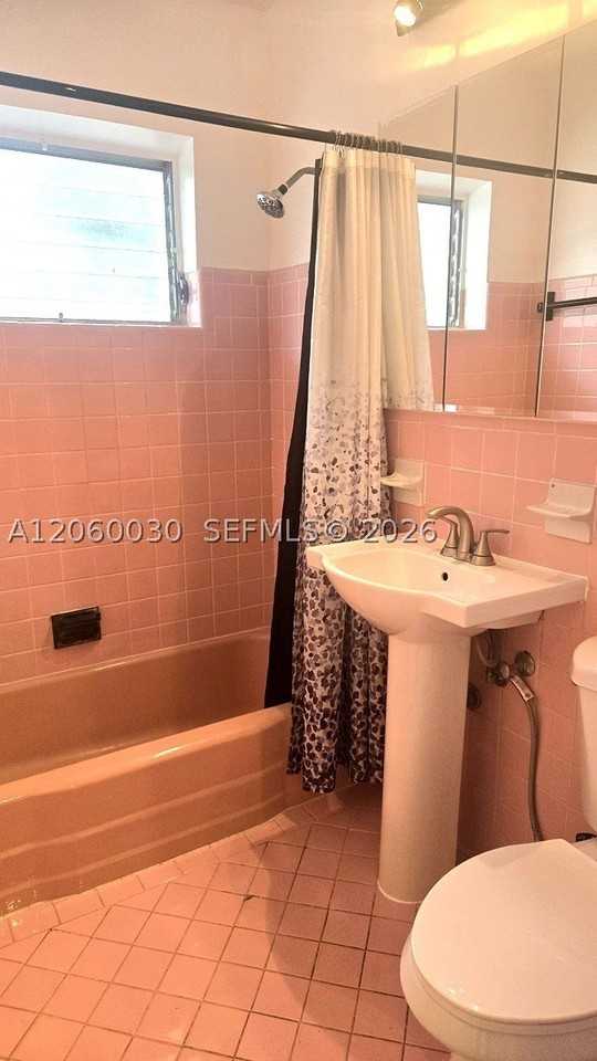 7720 Harding Ave #9 - Photo 7 of 11