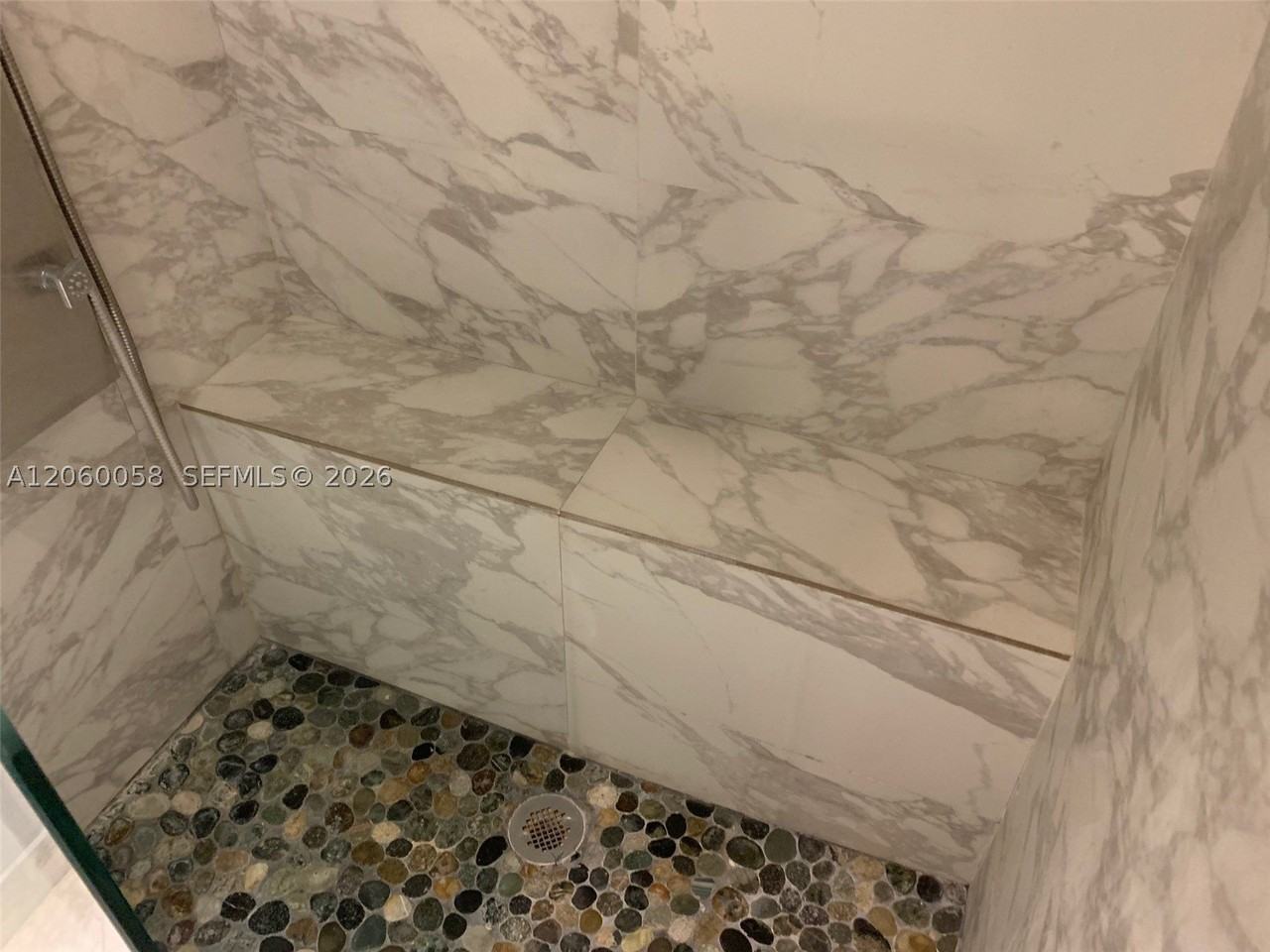 305 Bonnie Brae Way #27 - Photo 7 of 17