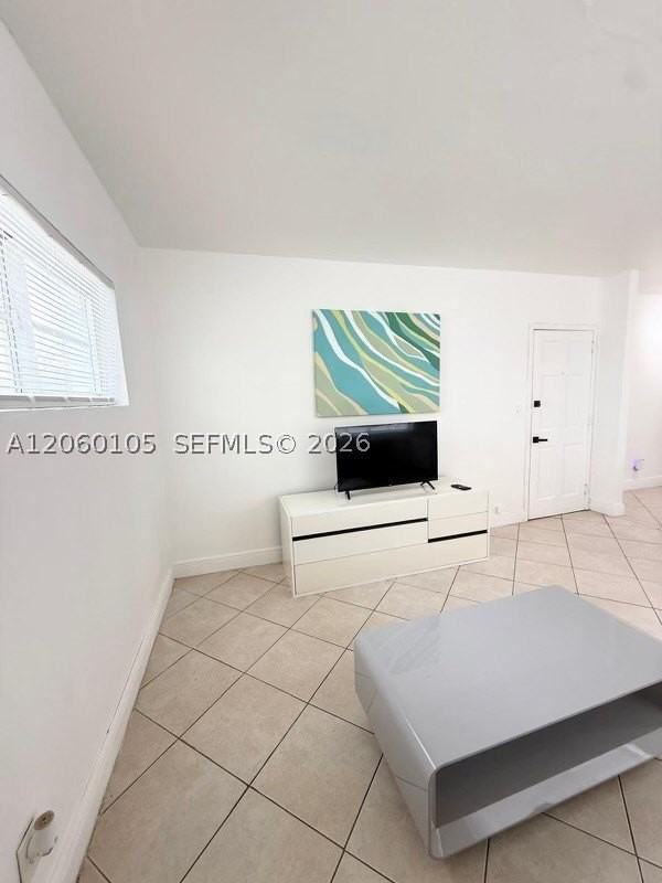 8011 Abbott Ave #4 - Photo 4 of 7