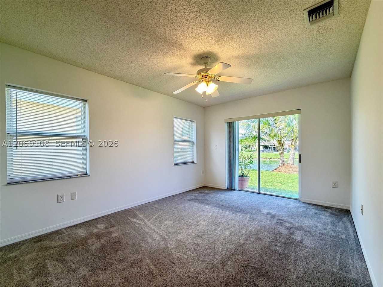 7557 Sw 164th Ct - Photo 7 of 19