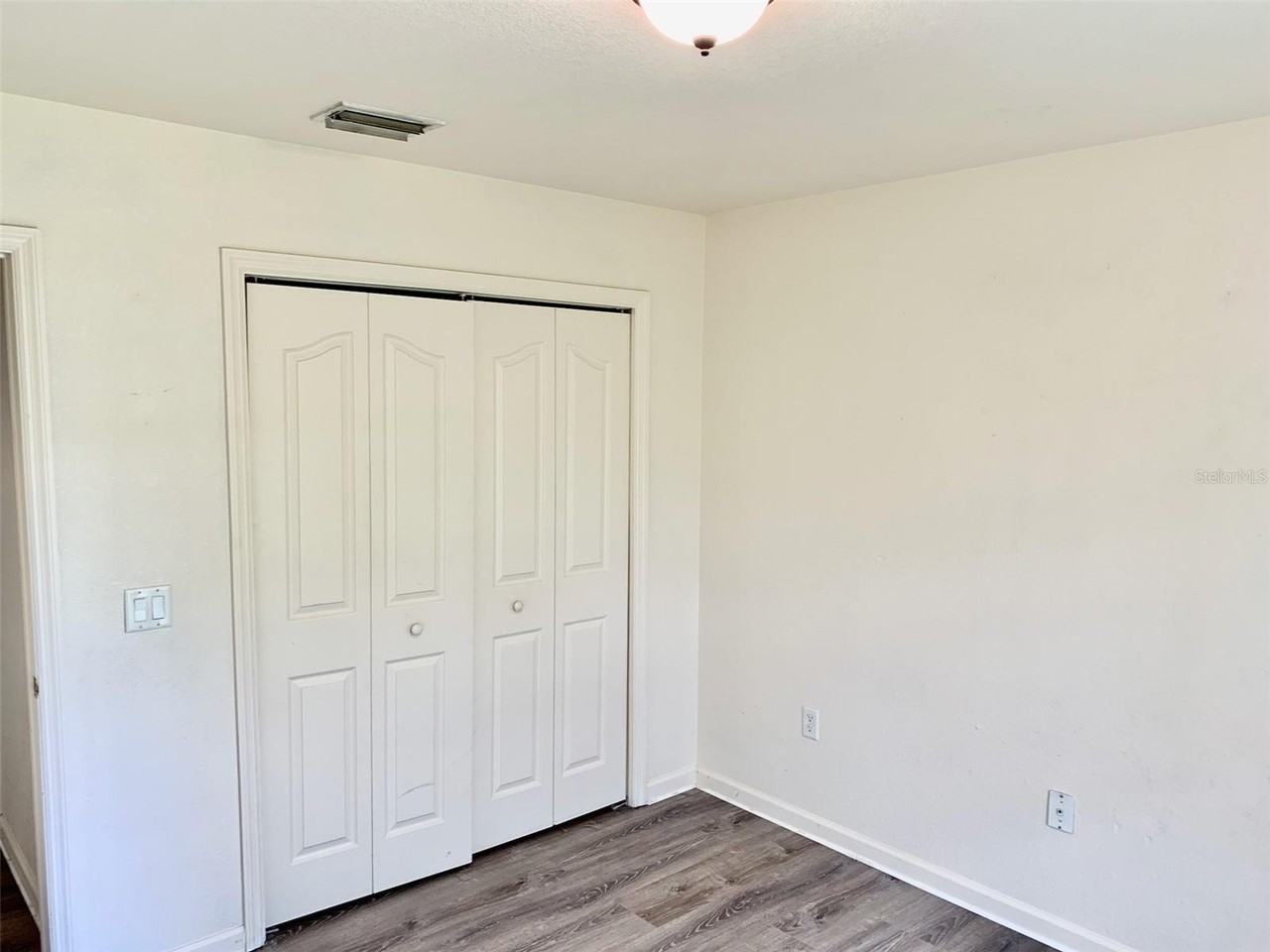 8310 Delk Ave - Photo 6 of 29