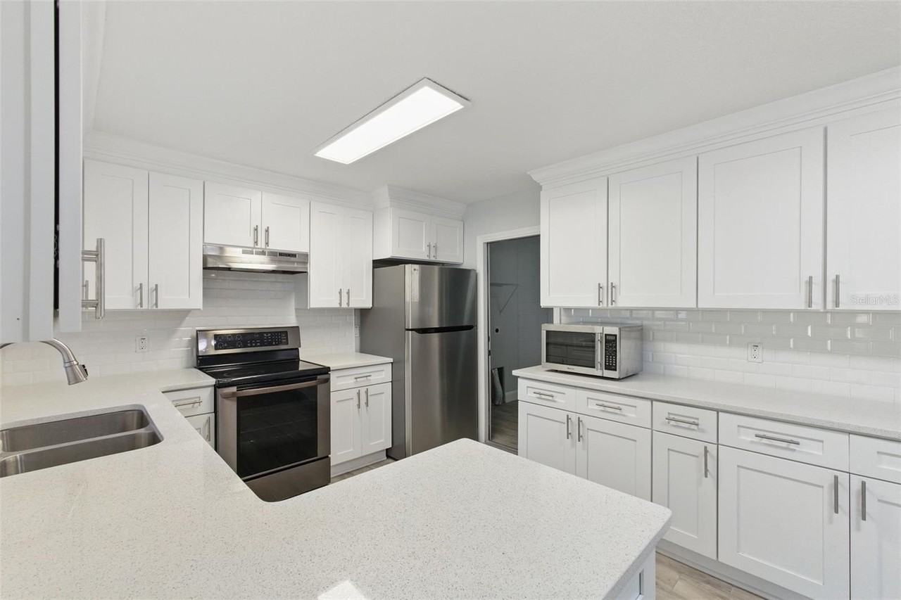 8255 Pamlico St - Photo 6 of 27