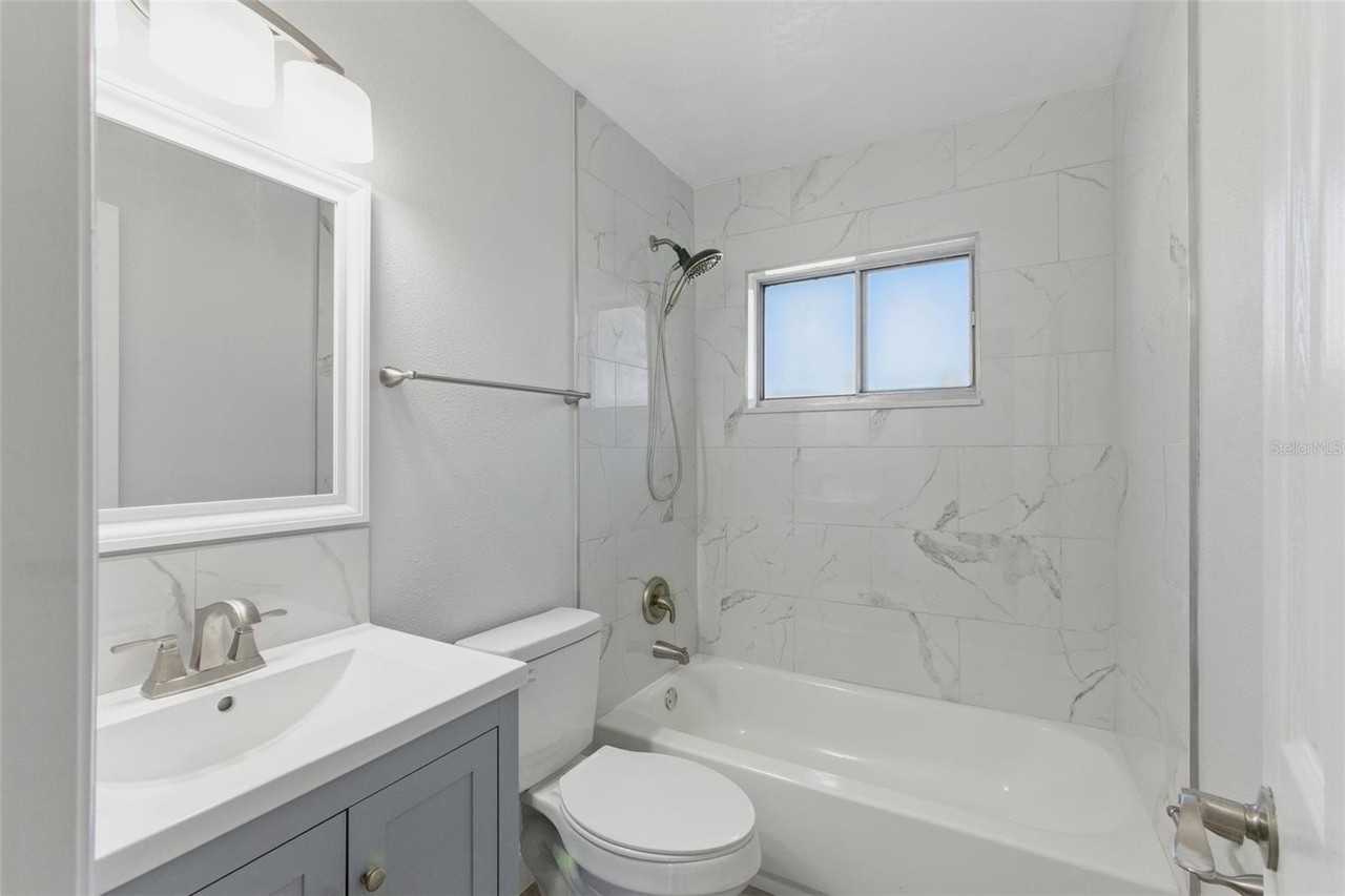 8255 Pamlico St - Photo 7 of 27
