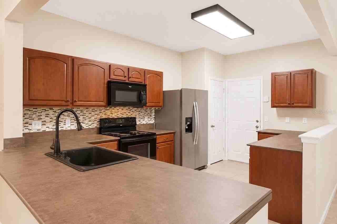 2561 Galliano Cir - Photo 5 of 28