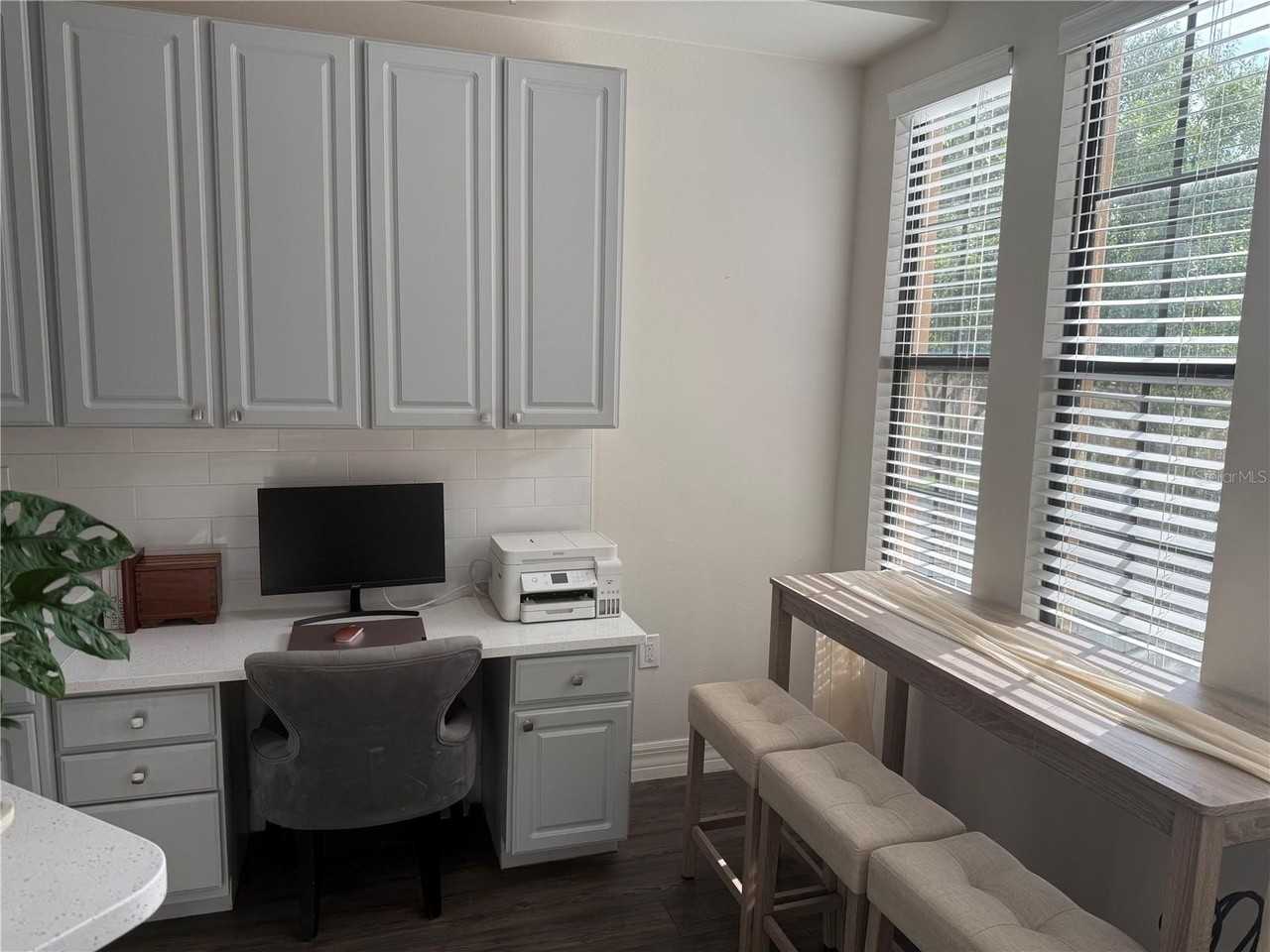 513 Mirasol Cir #203 - Photo 7 of 19