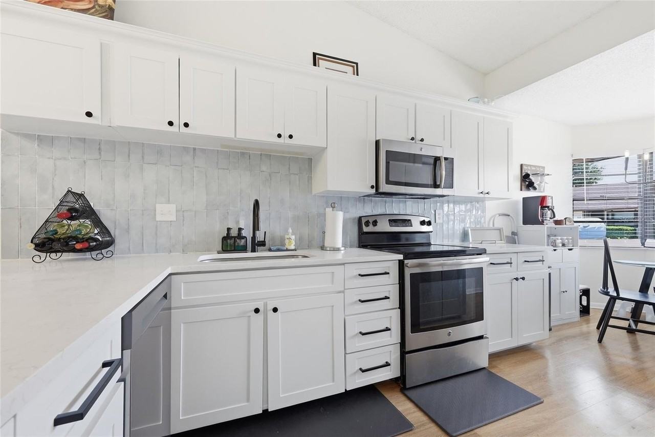 250 Homewood Ave #11A - Photo 4 of 28