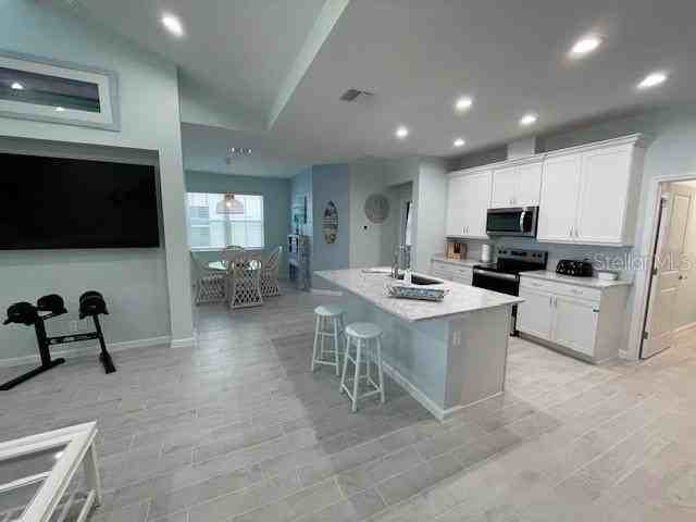 261 Gypsy Palace Ln - Photo 6 of 50