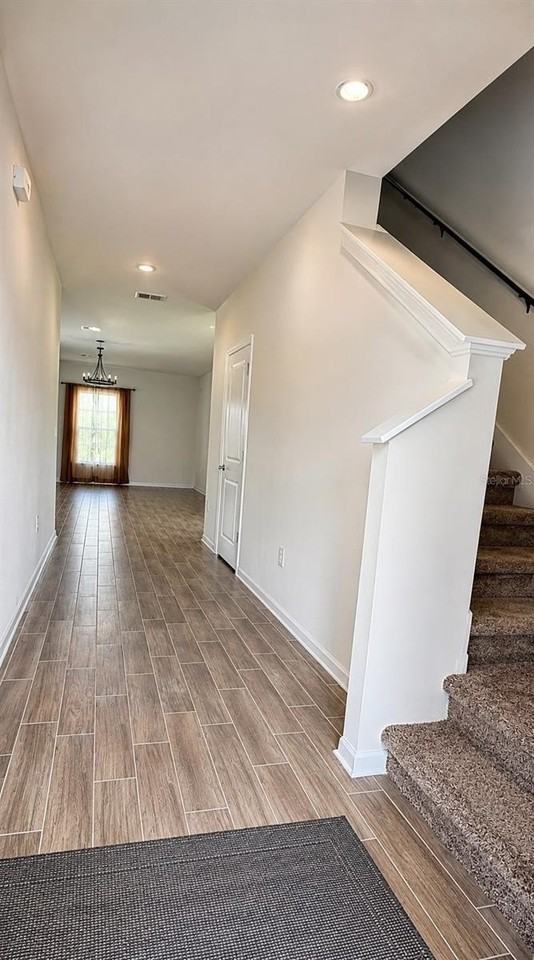 827 Ofanto Way - Photo 5 of 28