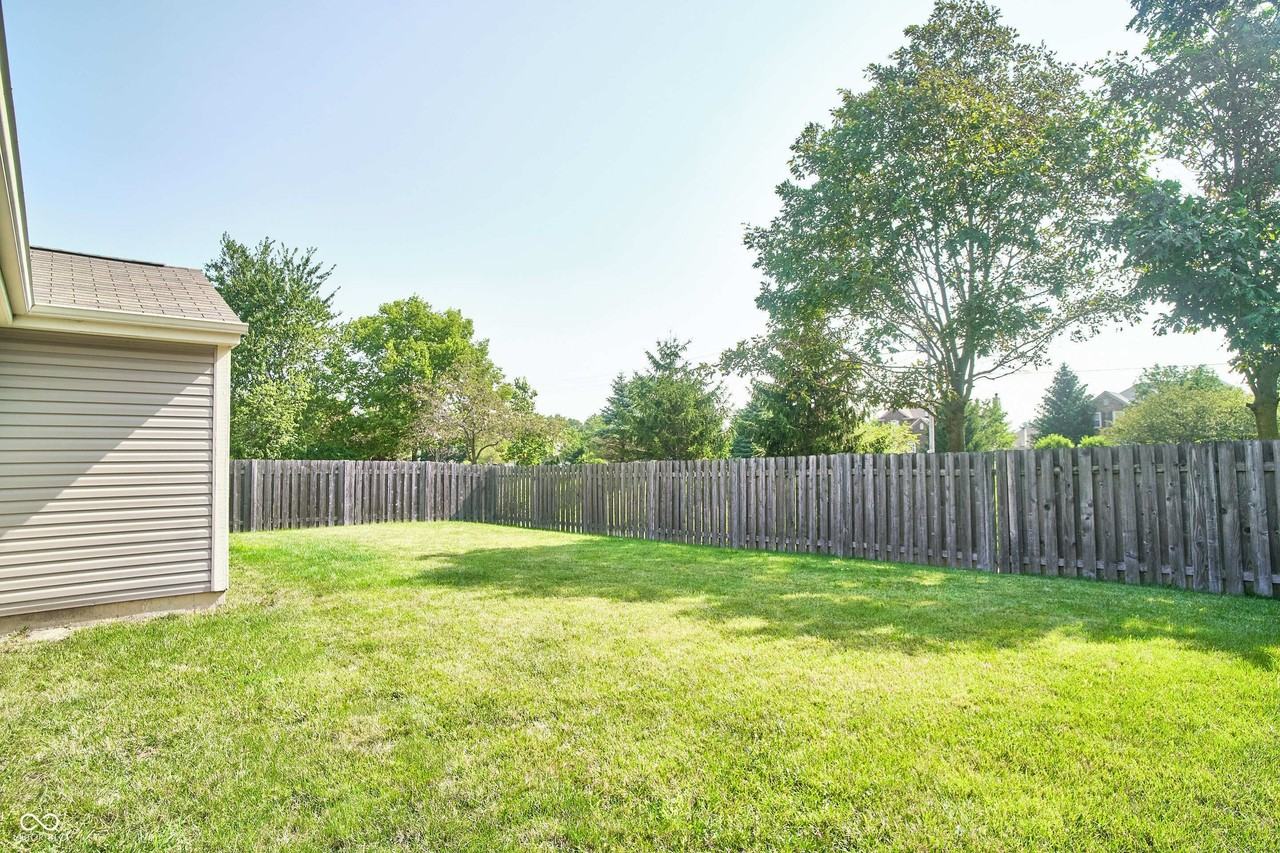 12983 Quarterback Ln - Photo 6 of 43