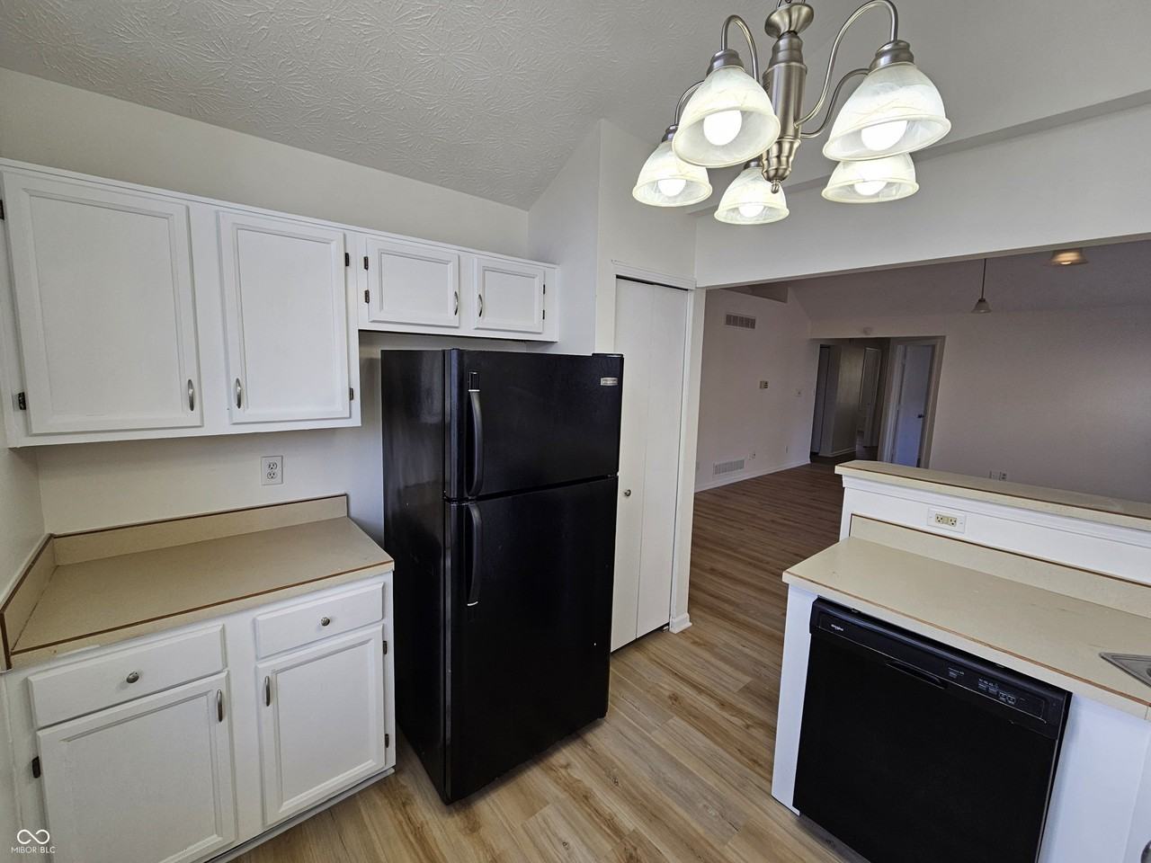 4967 Peony Pl - Photo 7 of 20