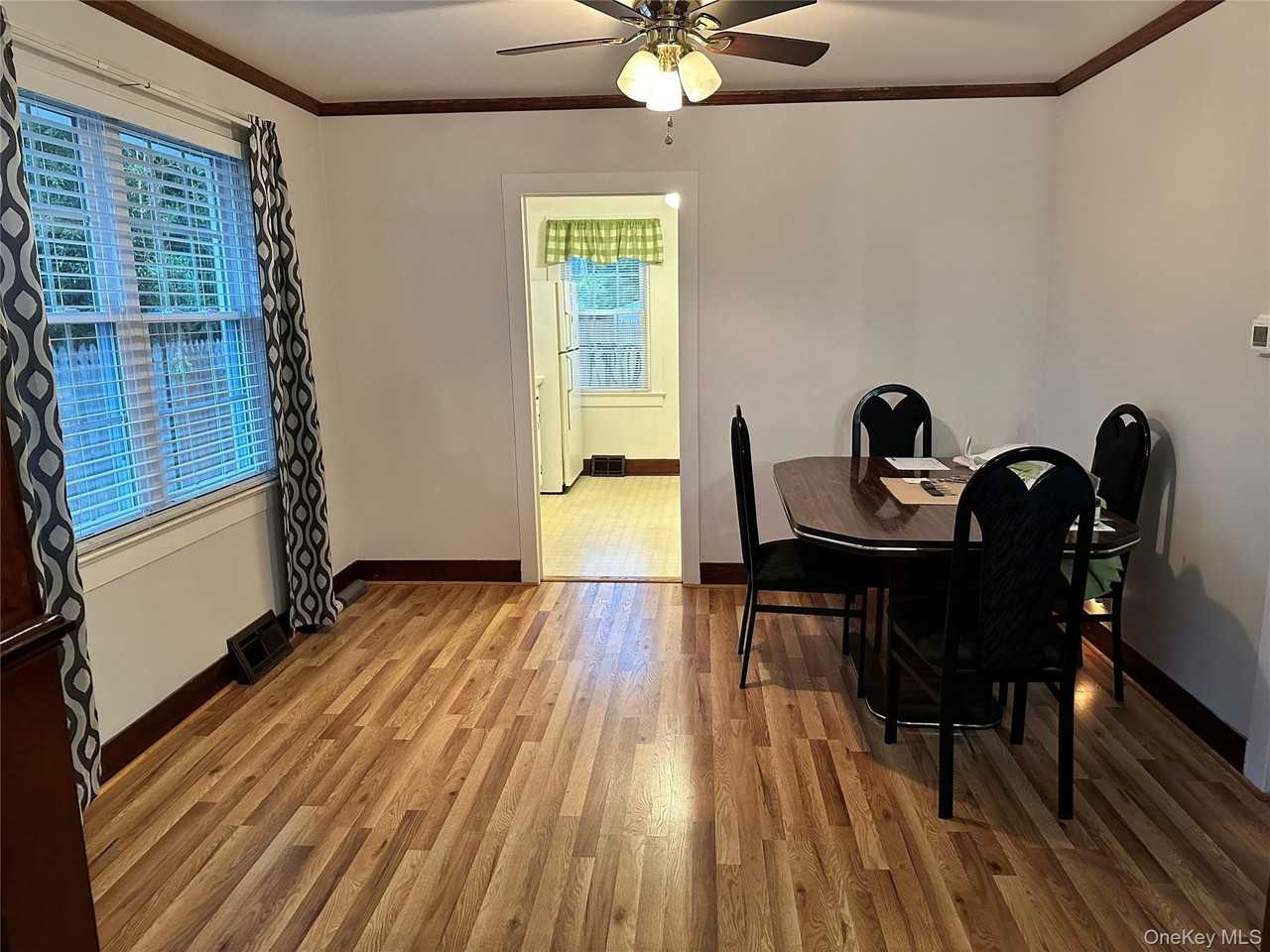 517 Flint St - Photo 6 of 16