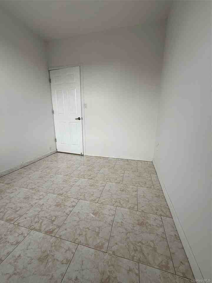 6020 60th St - Photo 6 of 20