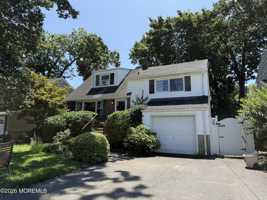 featured image of 34 Highland Ave