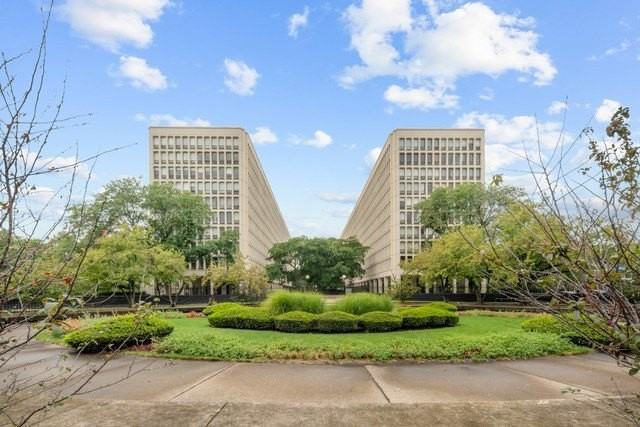 1450 E 55th Pl #1027S