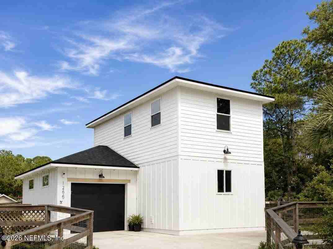 1200 N Clay St - Photo 4 of 45