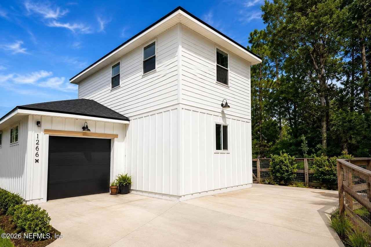 1200 N Clay St - Photo 5 of 45