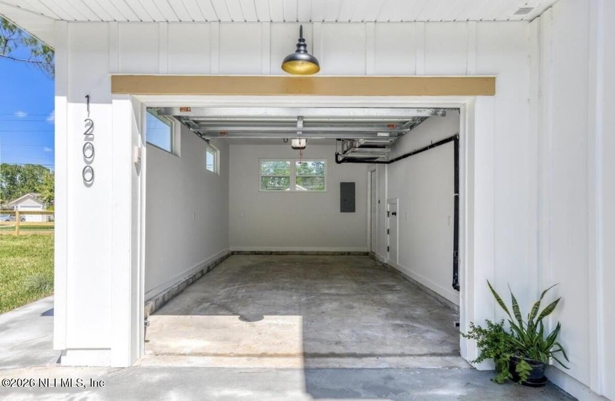 1200 N Clay St - Photo 6 of 45