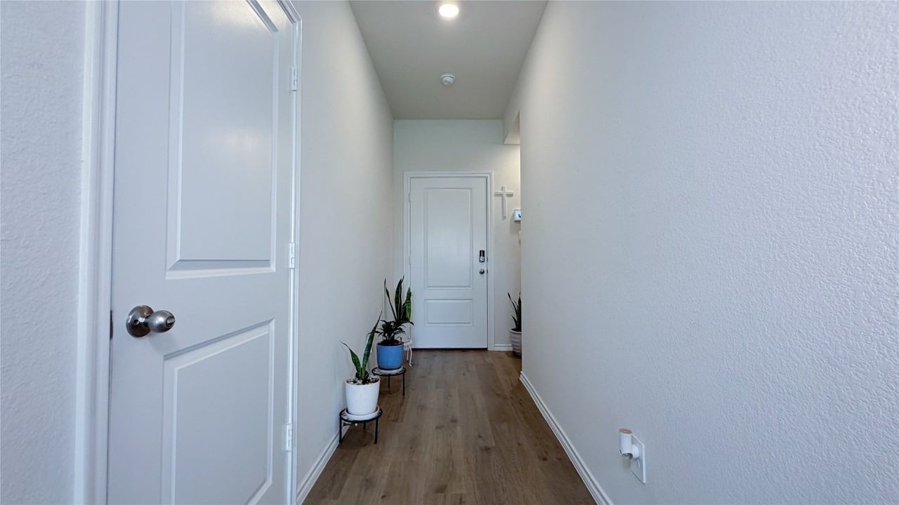 702 Sunlight Loop - Photo 6 of 32