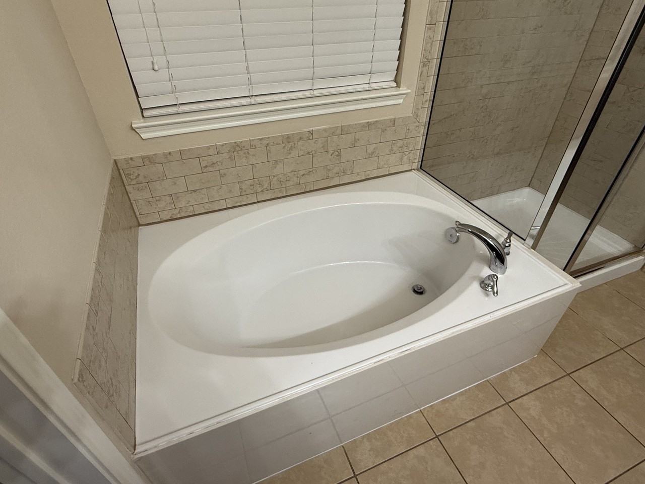 2208 Jonathan Creek Dr - Photo 6 of 7