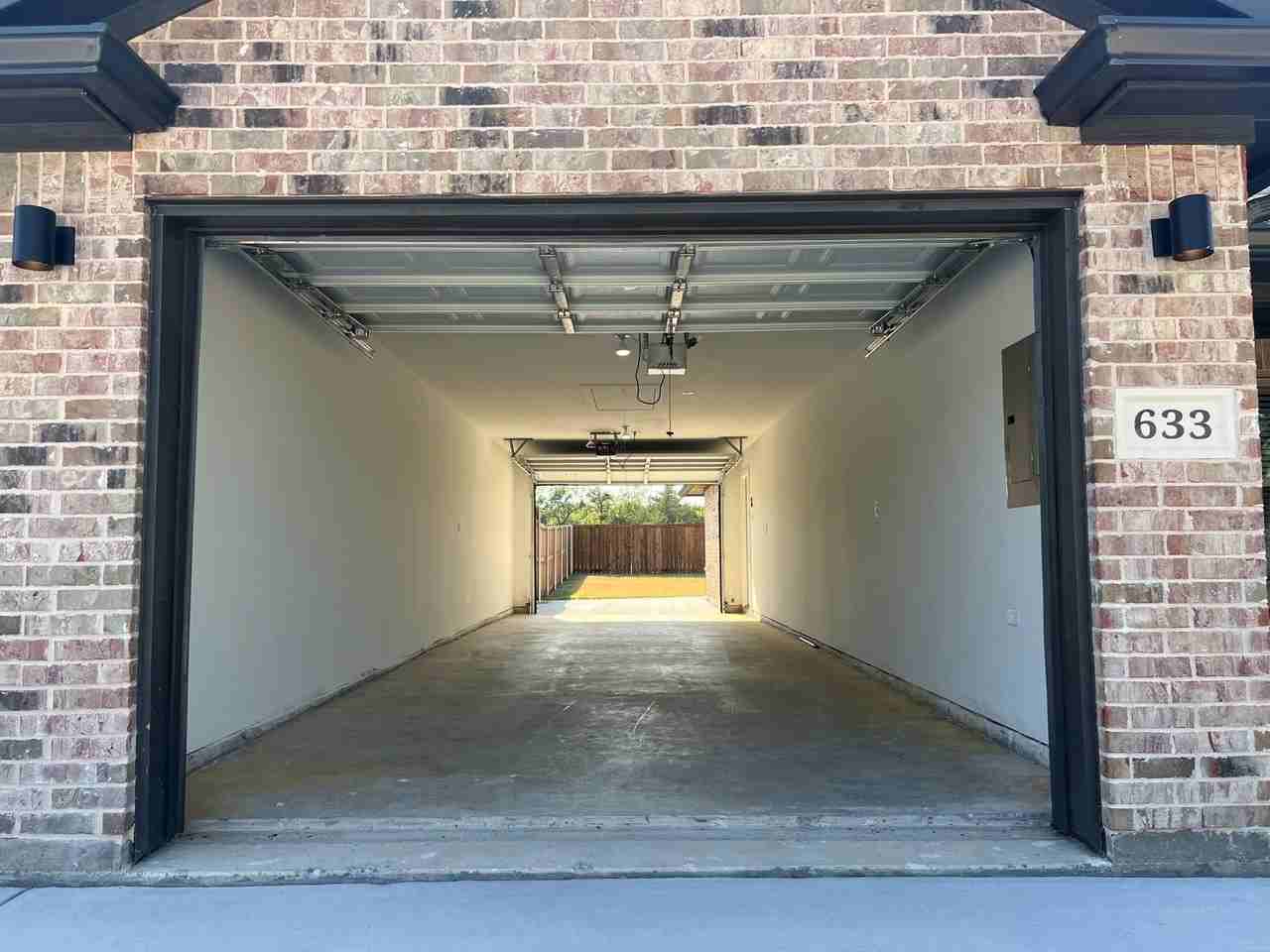 617 Friendship Rd - Photo 5 of 40