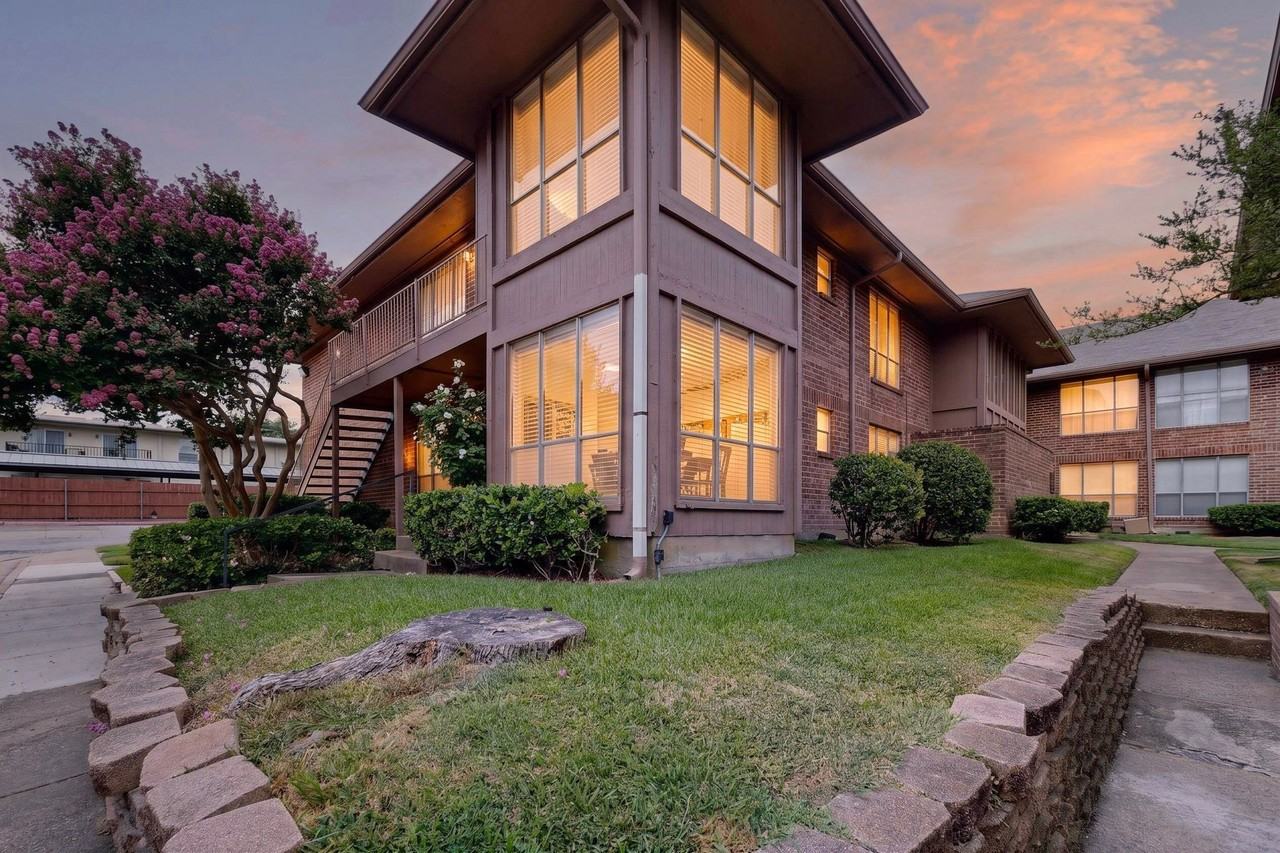 10530 Stone Canyon Rd #108