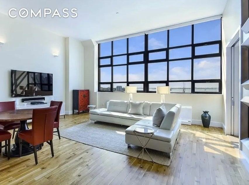 360 Furman St #1032 - Photo 2 of 24