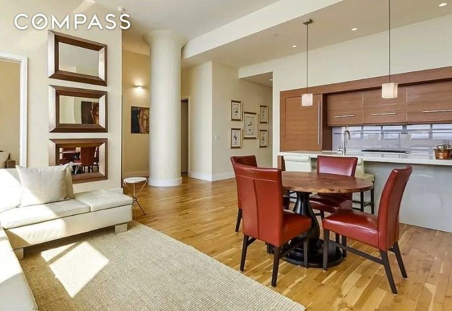 360 Furman St #1032 - Photo 3 of 24