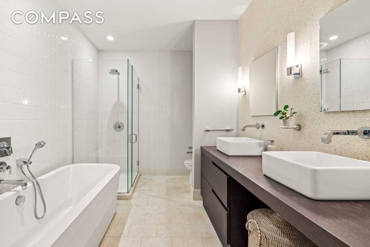 360 Furman St #1032 - Photo 7 of 24