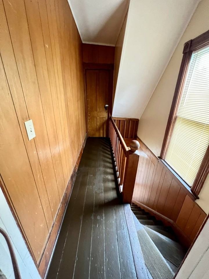 300 S William St - Photo 2 of 13