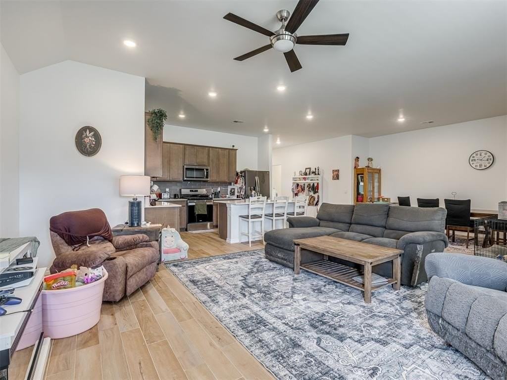 2517 Kathleens Xing - Photo 6 of 35