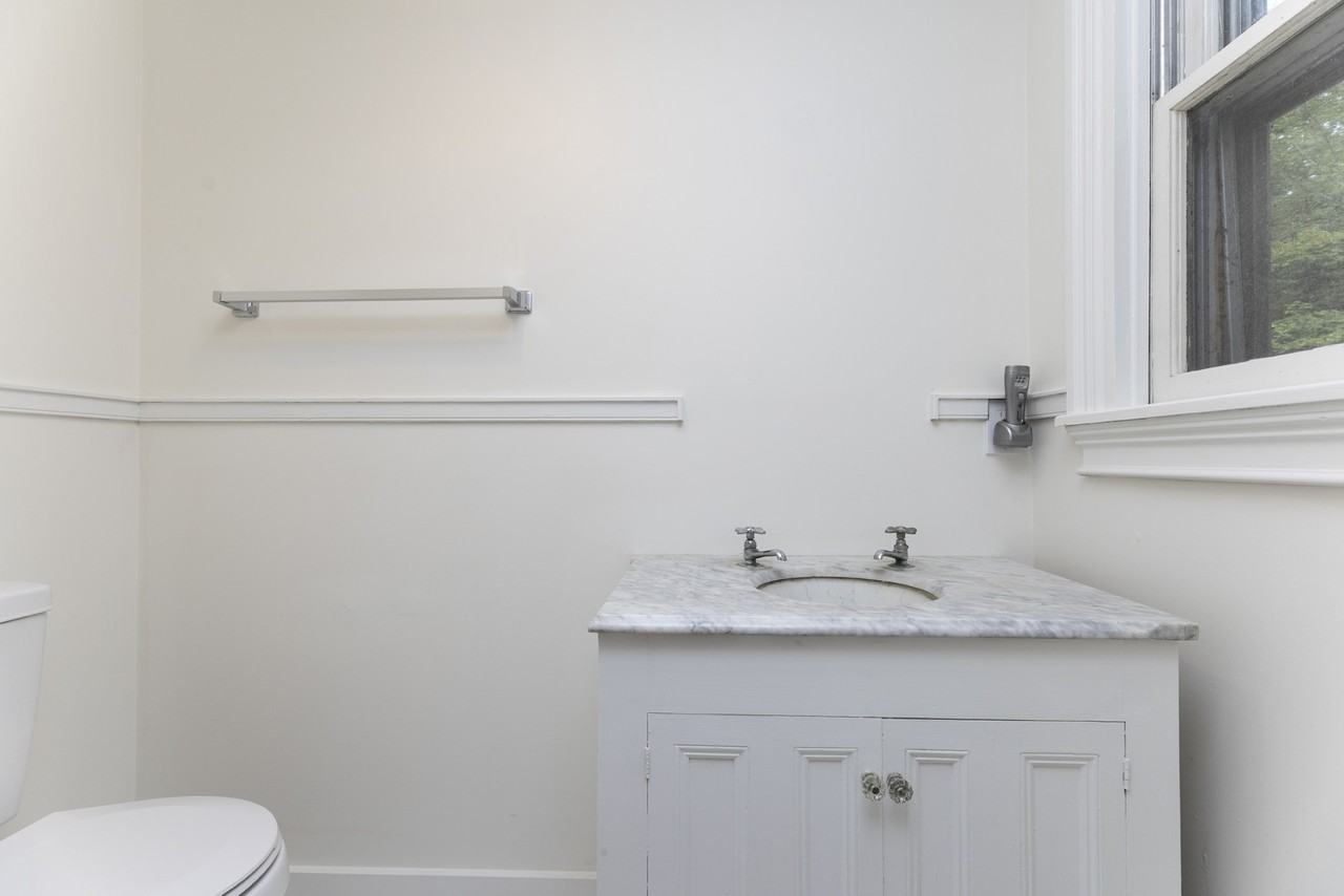 53 Hannaford Cove Rd #1 - Photo 7 of 10