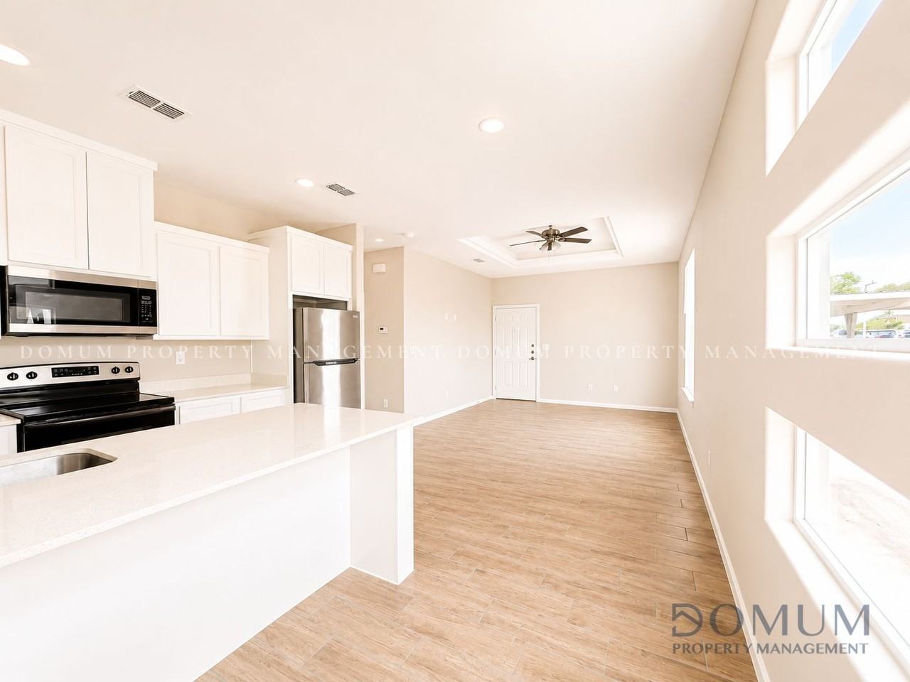 3302 Wolf Creek Ave #3 - Photo 3 of 23