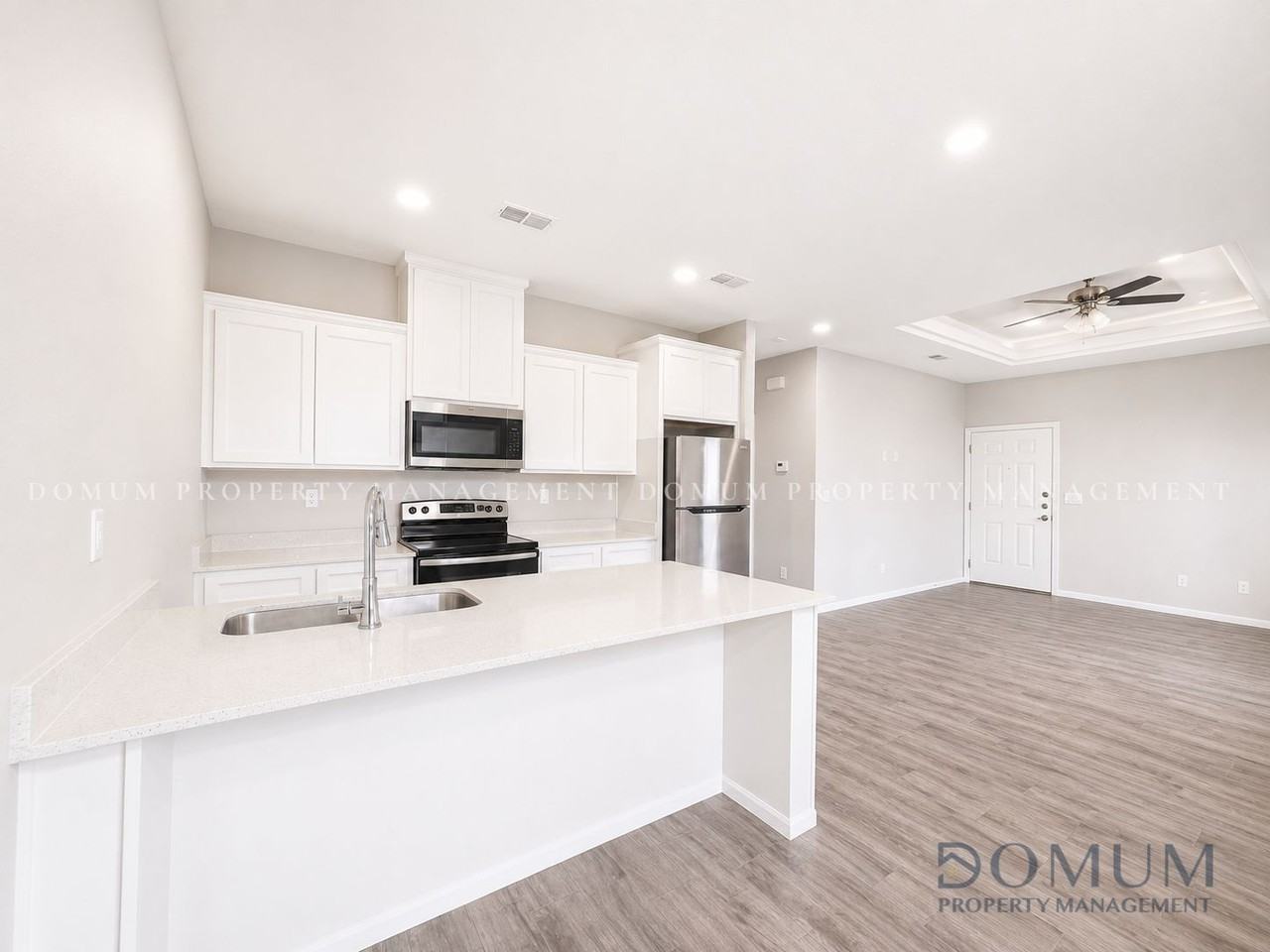 3302 Wolf Creek Ave #3 - Photo 4 of 23