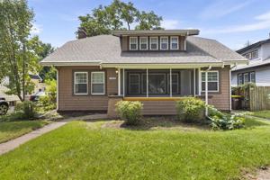 featured image of 1812 Huffman Blvd