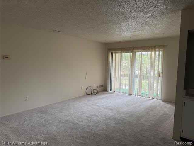27915 Berrywood Ln #70 - Photo 7 of 20
