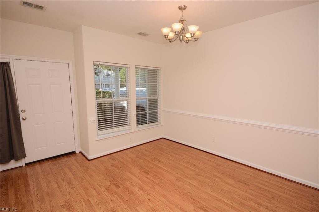 5062 Glen Canyon Dr - Photo 3 of 50