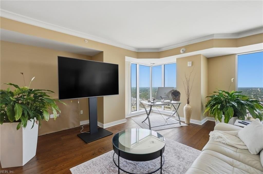 4545 Commerce St #2501 - Photo 4 of 48