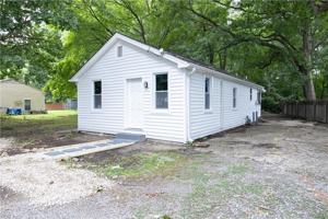 featured image of 345 Tabbs Ln