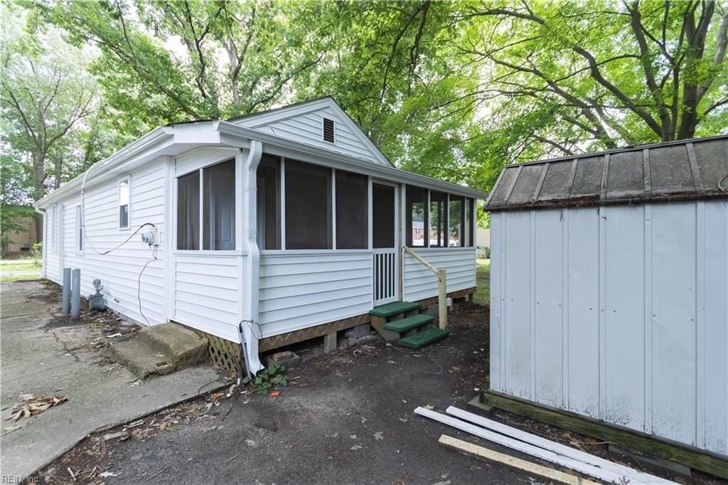 345 Tabbs Ln - Photo 5 of 22