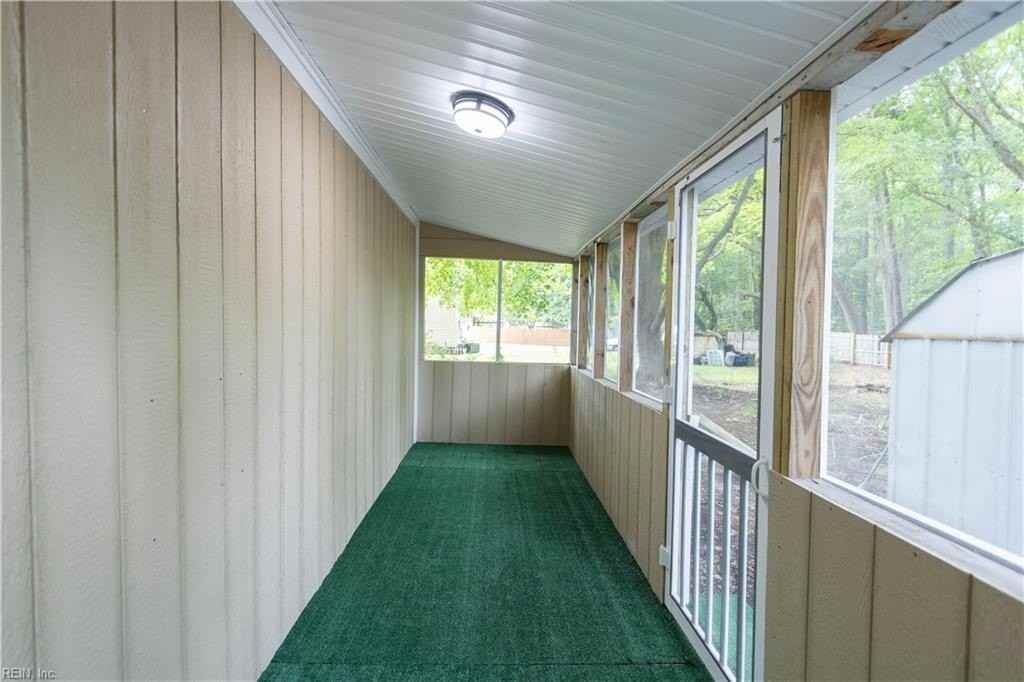 345 Tabbs Ln - Photo 6 of 22