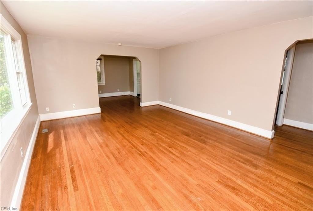1330 Monterey Ave #1 - Photo 4 of 46